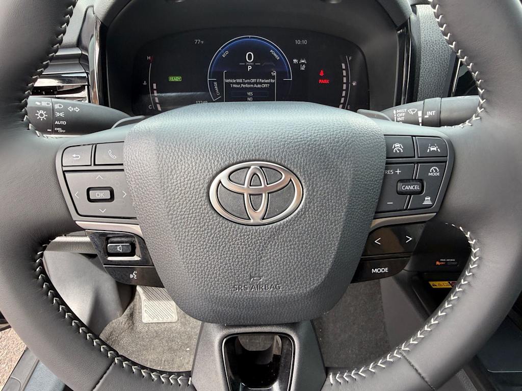 Thumbnail: 2025 Toyota Camry - 22