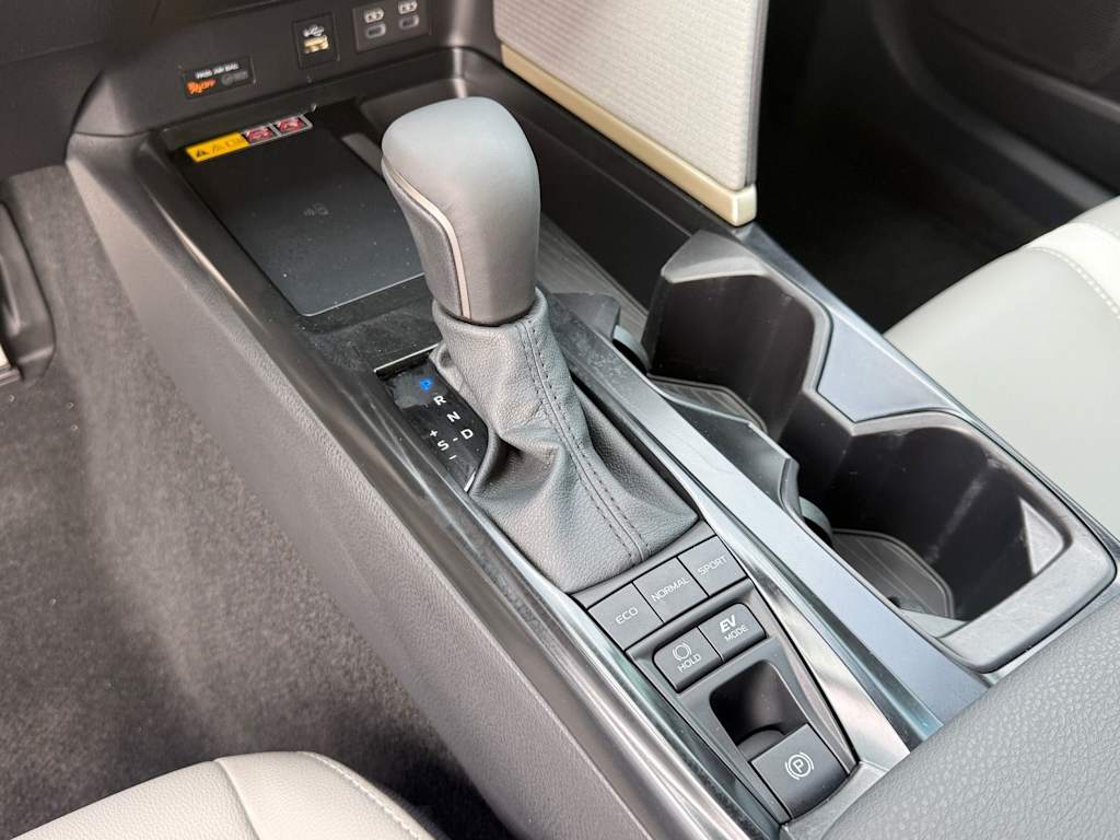 Thumbnail: 2025 Toyota Camry - 28