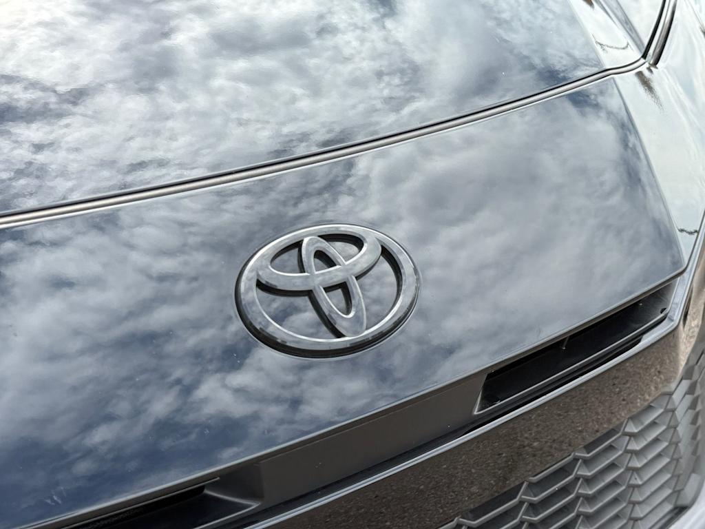 Thumbnail: 2025 Toyota Camry - 7