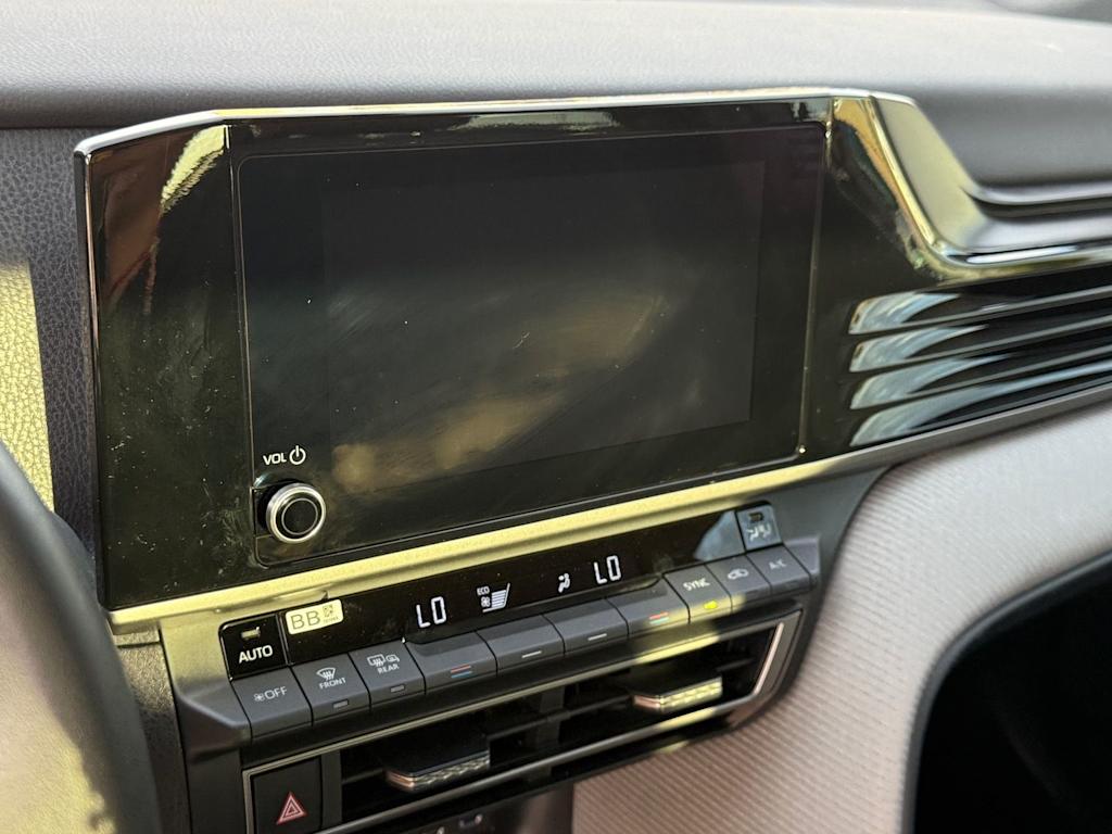 Thumbnail: 2025 Toyota Camry - 10