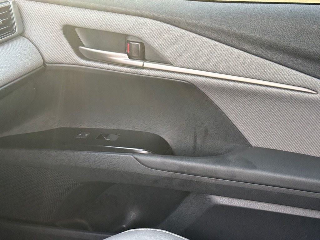 Thumbnail: 2025 Toyota Camry - 26