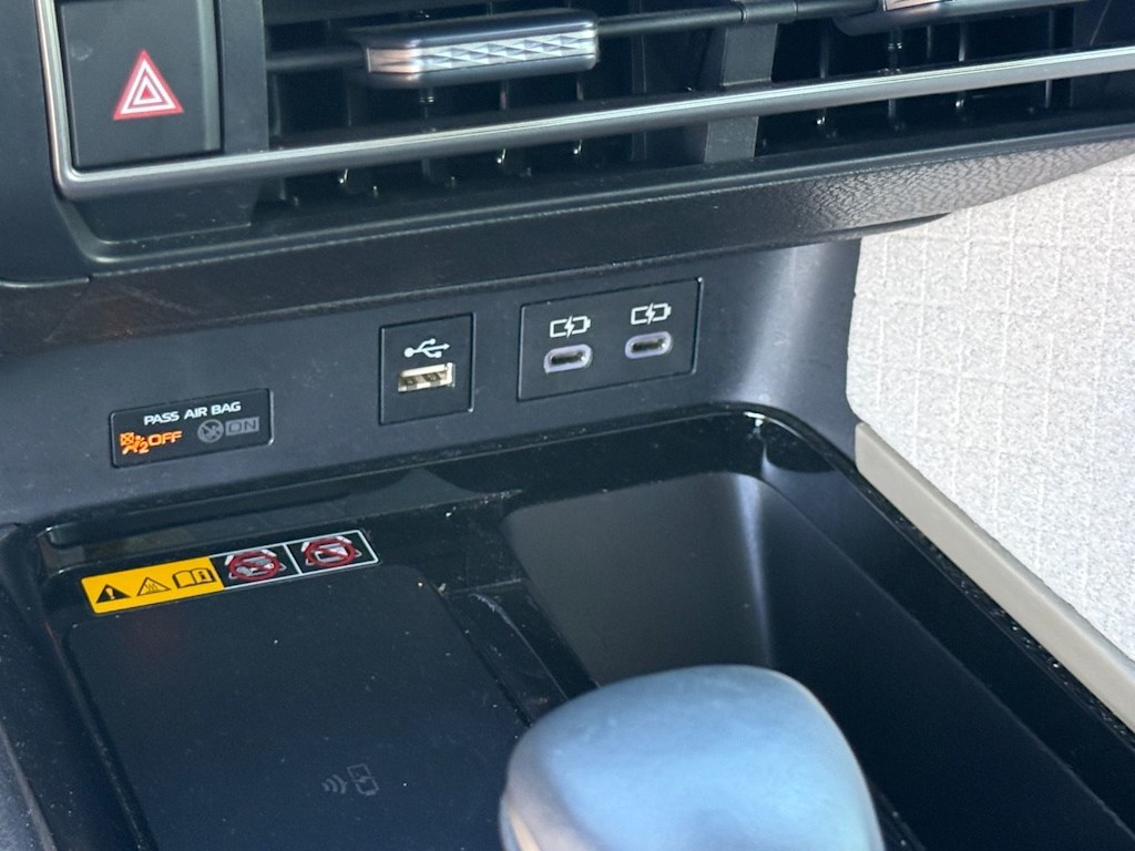 Thumbnail: 2025 Toyota Camry - 20