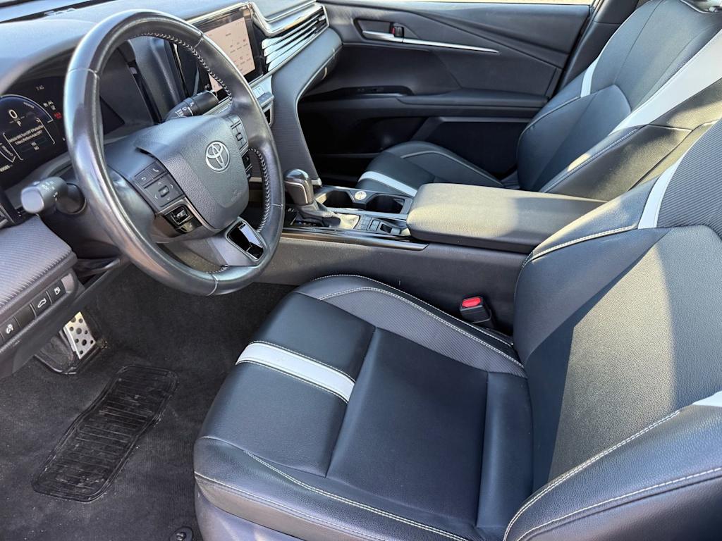Thumbnail: 2025 Toyota Camry - 6