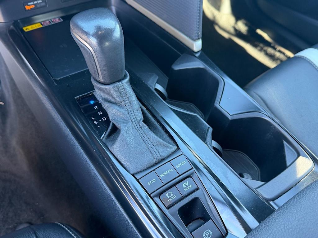 Thumbnail: 2025 Toyota Camry - 13