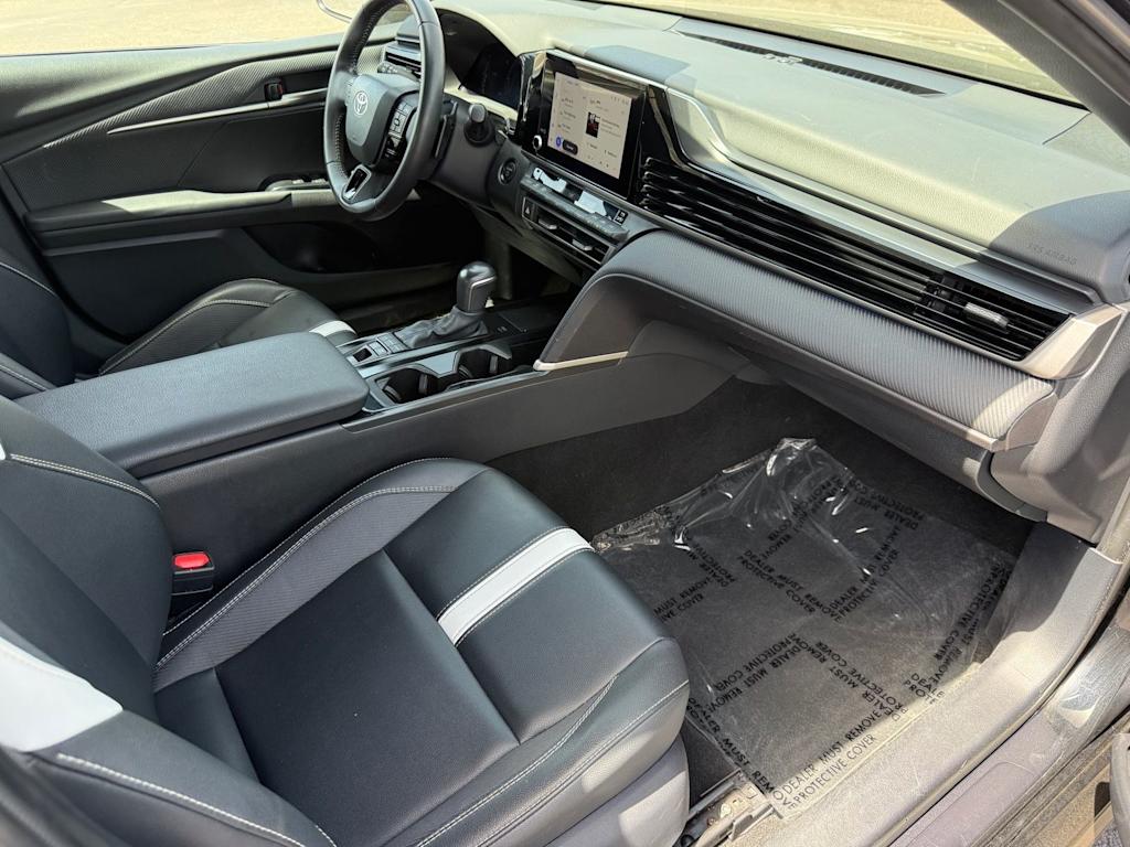 Thumbnail: 2025 Toyota Camry - 13
