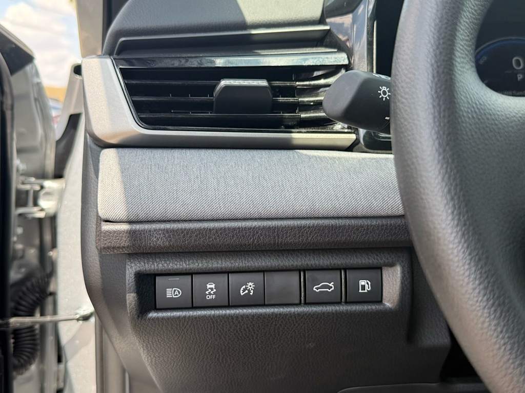 Thumbnail: 2026 Toyota Camry - 20