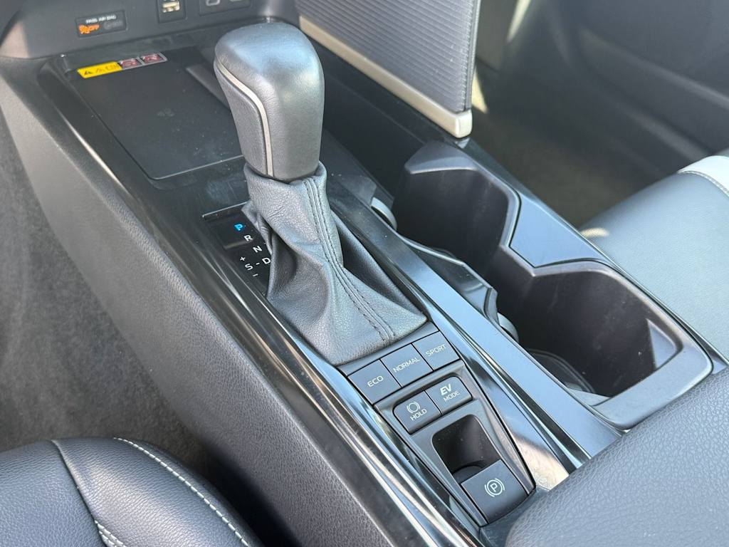 Thumbnail: 2025 Toyota Camry - 13