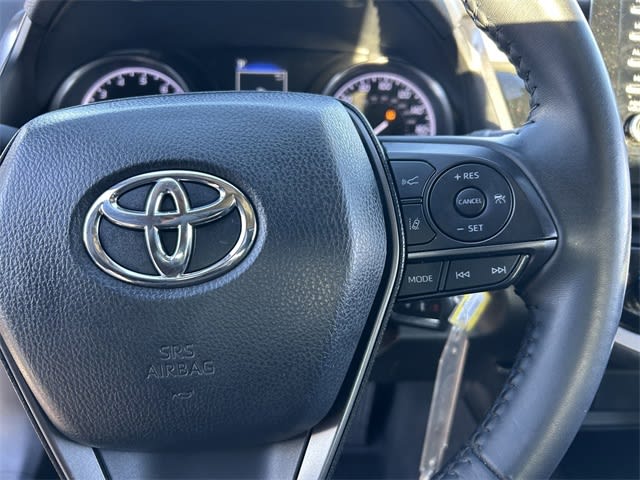 2022 Toyota Camry SE 26