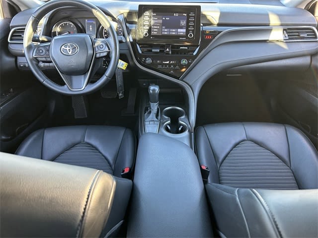 2022 Toyota Camry SE 13