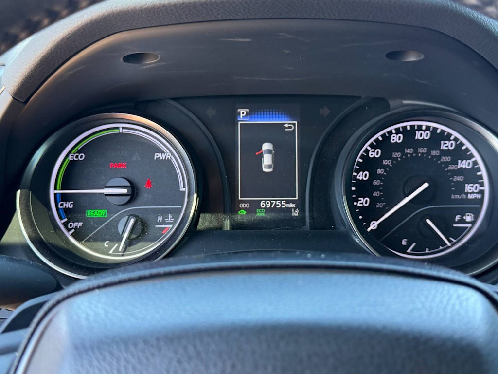 Thumbnail: 2021 Toyota Camry - 11