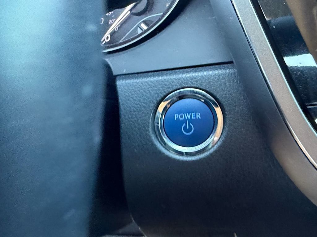 Thumbnail: 2021 Toyota Camry - 15