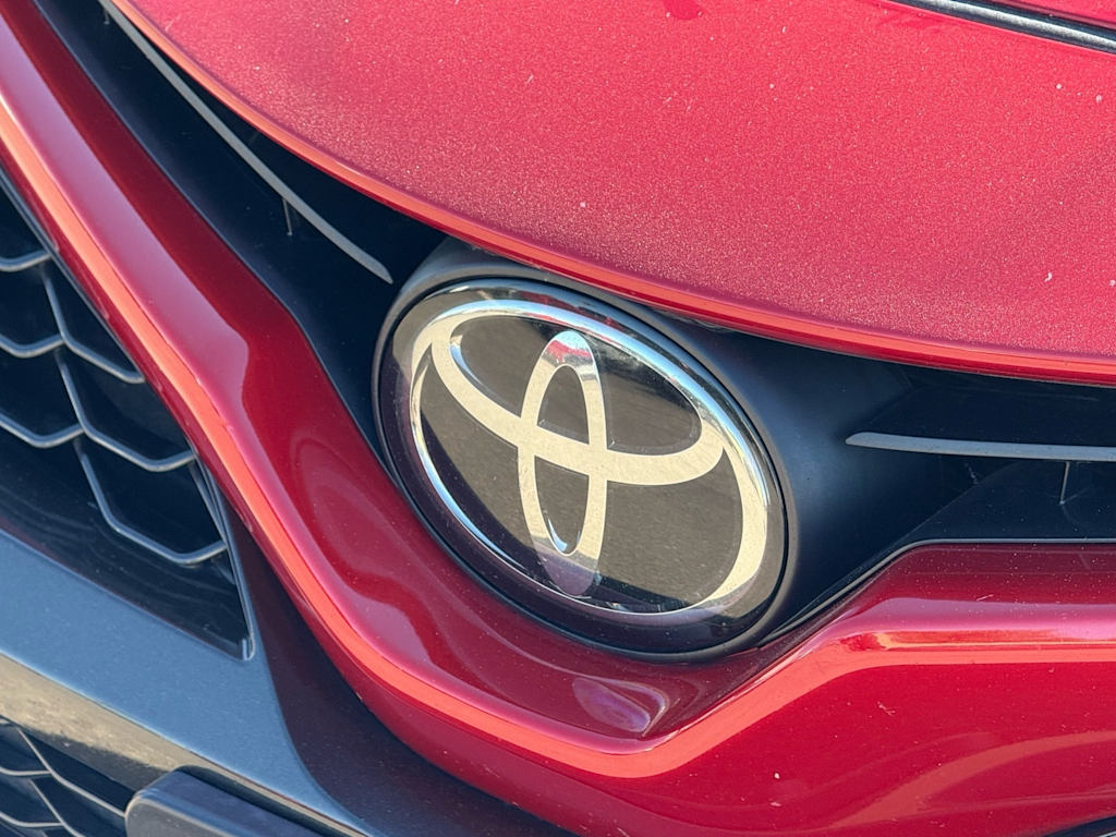 Thumbnail: 2023 Toyota Camry - 20