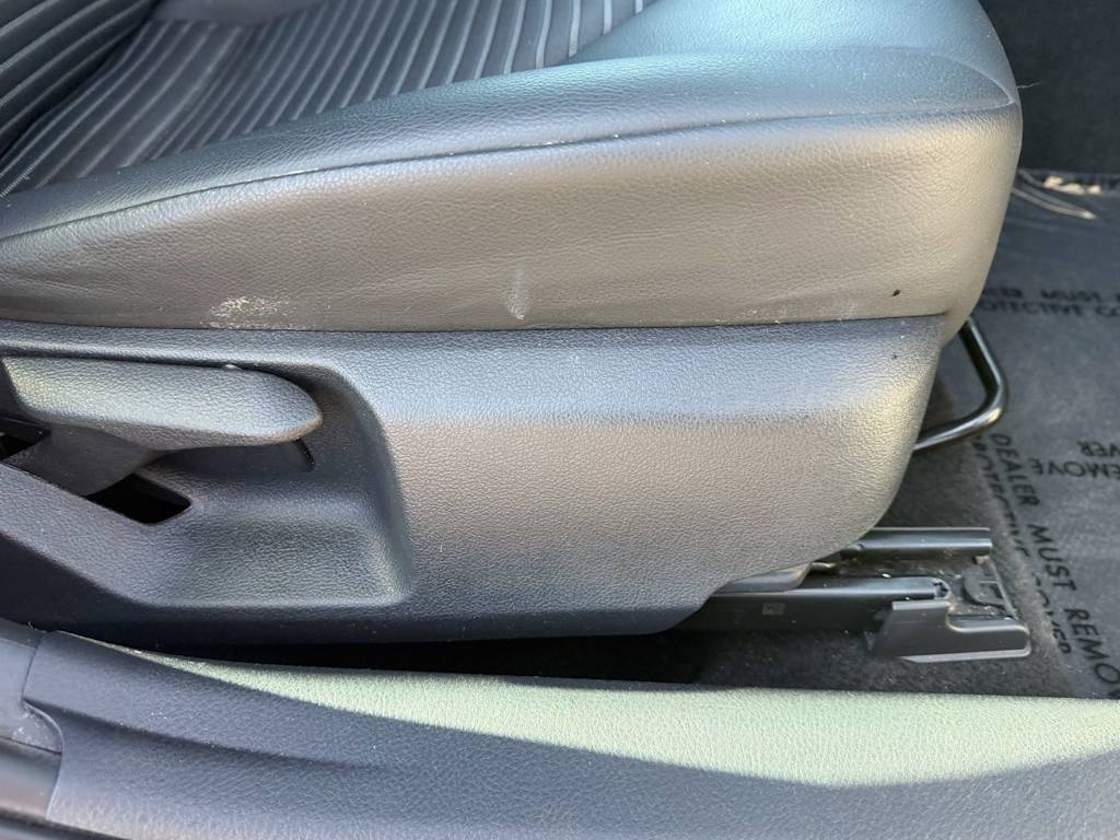 Thumbnail: 2023 Toyota Camry - 19