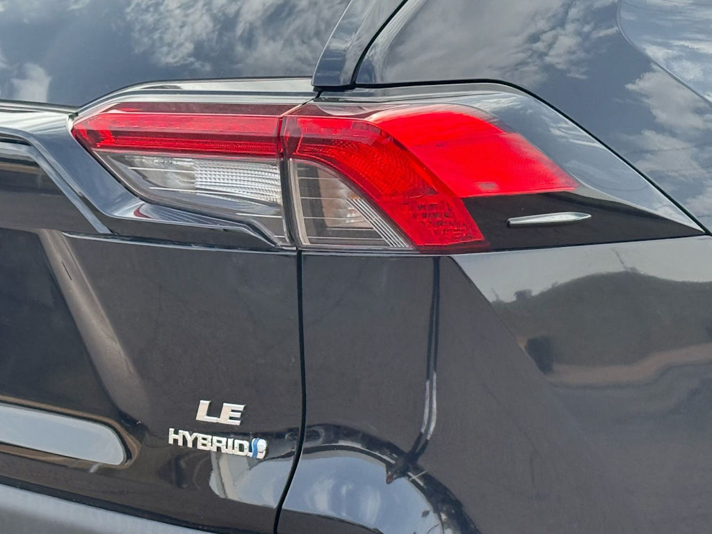 Thumbnail: 2023 Toyota RAV4 - 18