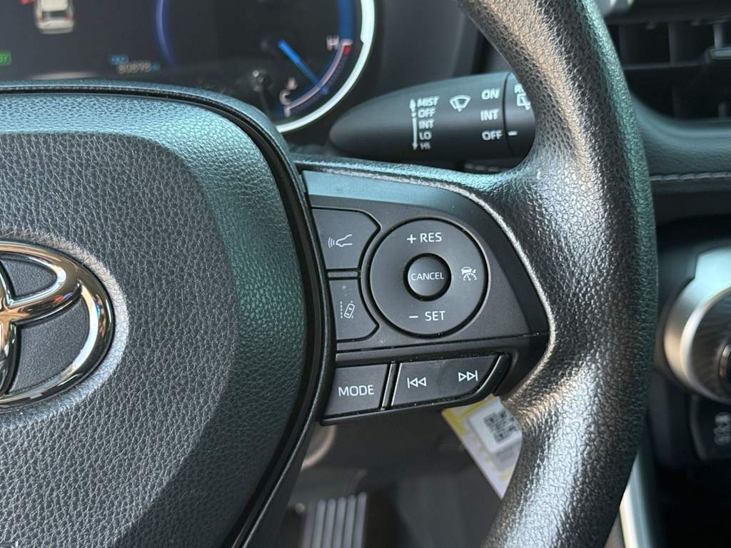 Thumbnail: 2023 Toyota RAV4 - 25