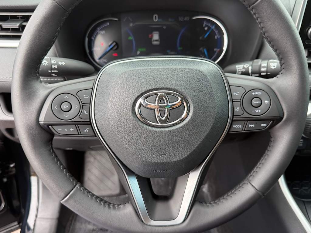 Thumbnail: 2025 Toyota RAV4 - 24