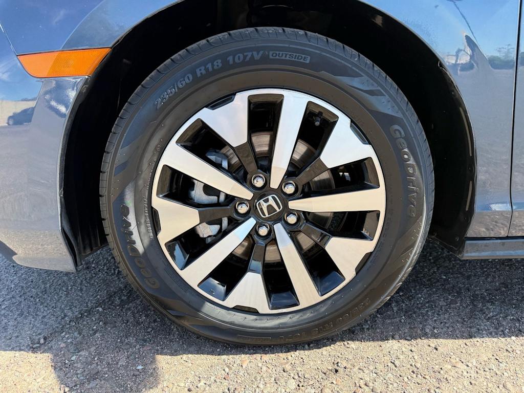 Thumbnail: 2025 Honda Odyssey - 8