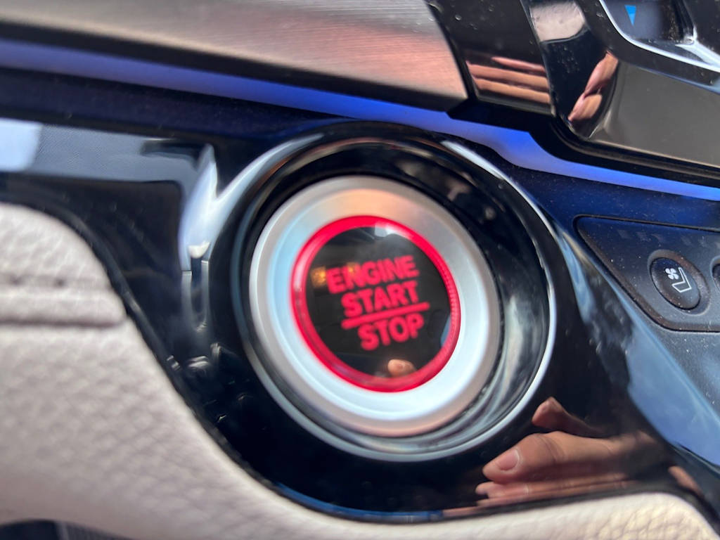 Thumbnail: 2018 Honda Odyssey - 23