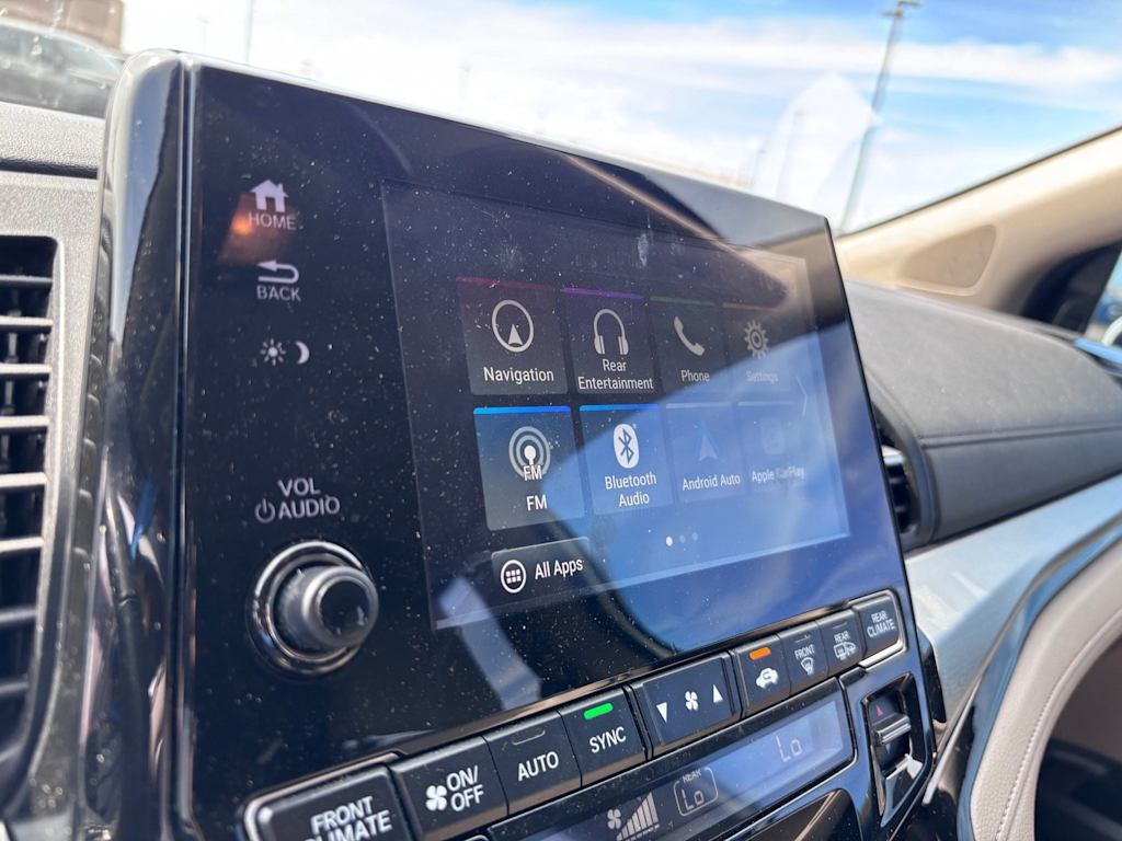 Thumbnail: 2018 Honda Odyssey - 11