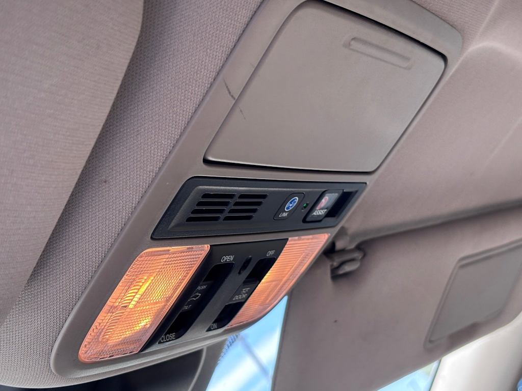 Thumbnail: 2018 Honda Odyssey - 25