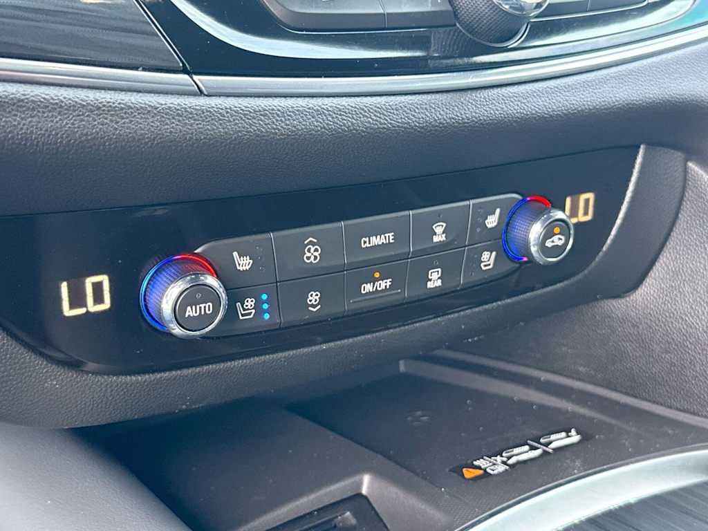 Thumbnail: 2024 Buick Enclave - 26