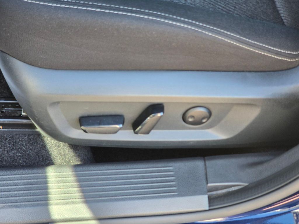 Thumbnail: 2025 Nissan Rogue - 17