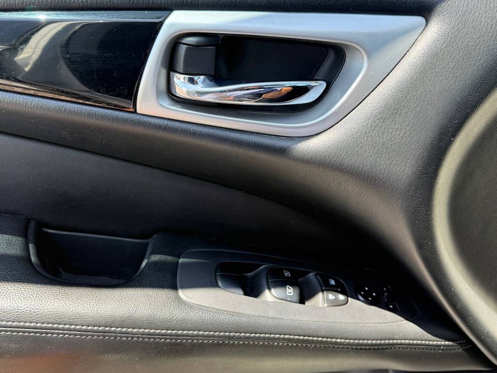 Thumbnail: 2018 Nissan Pathfinder - 20