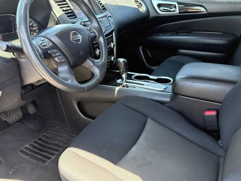 Thumbnail: 2018 Nissan Pathfinder - 6