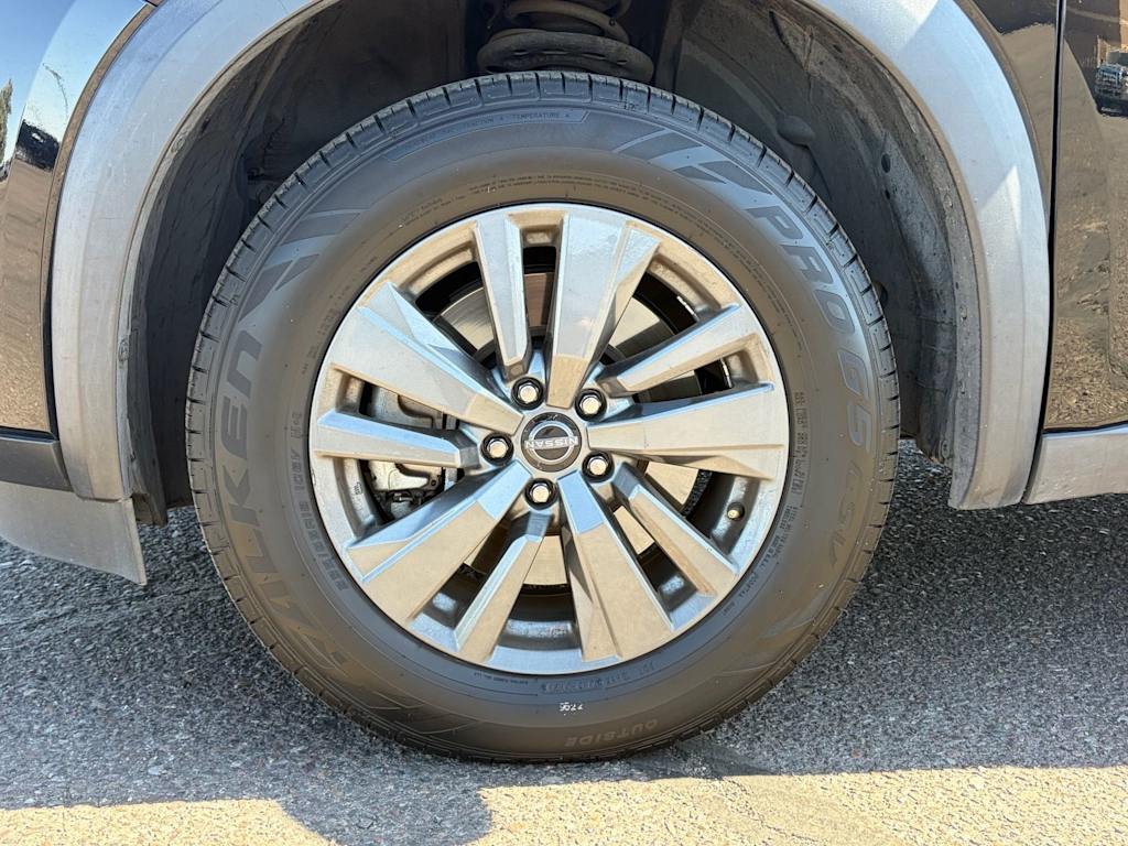 Thumbnail: 2023 Nissan Pathfinder - 6