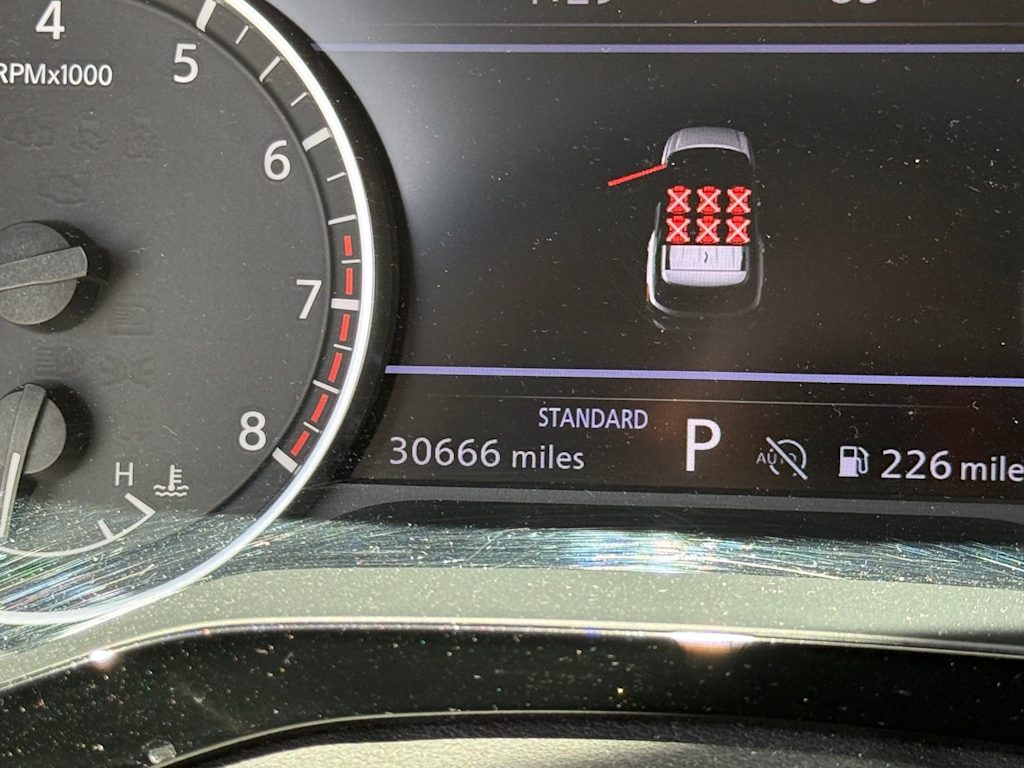 Thumbnail: 2022 Nissan Pathfinder - 11