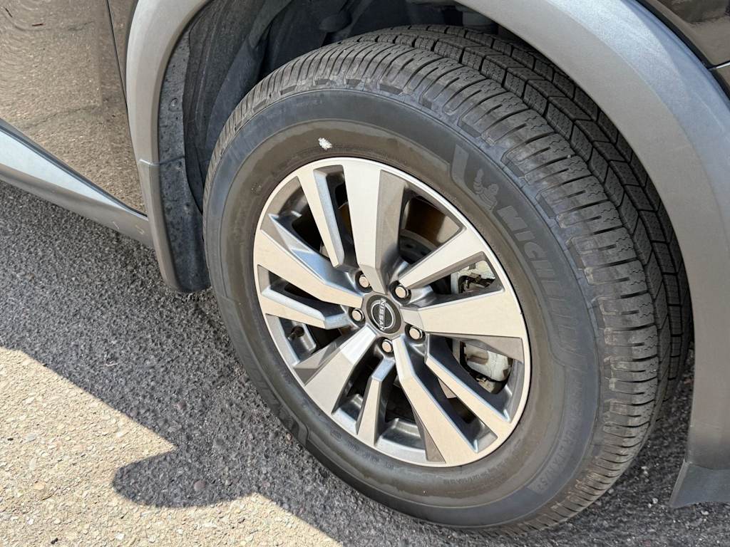 Thumbnail: 2022 Nissan Pathfinder - 6
