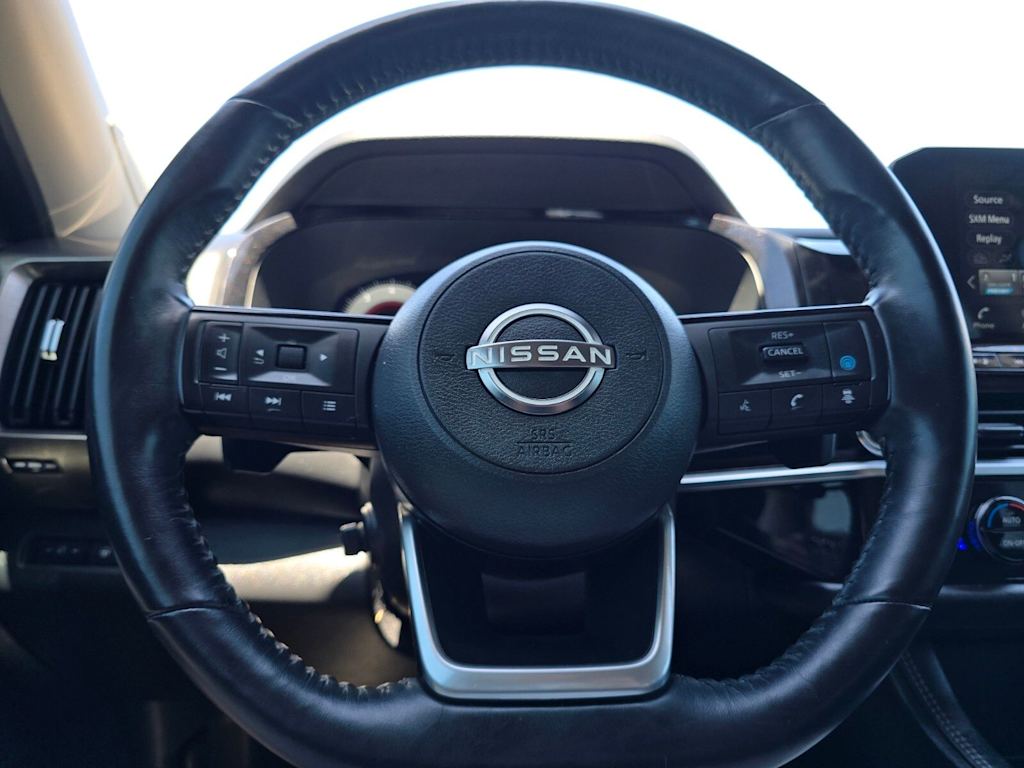 Thumbnail: 2023 Nissan Pathfinder - 8