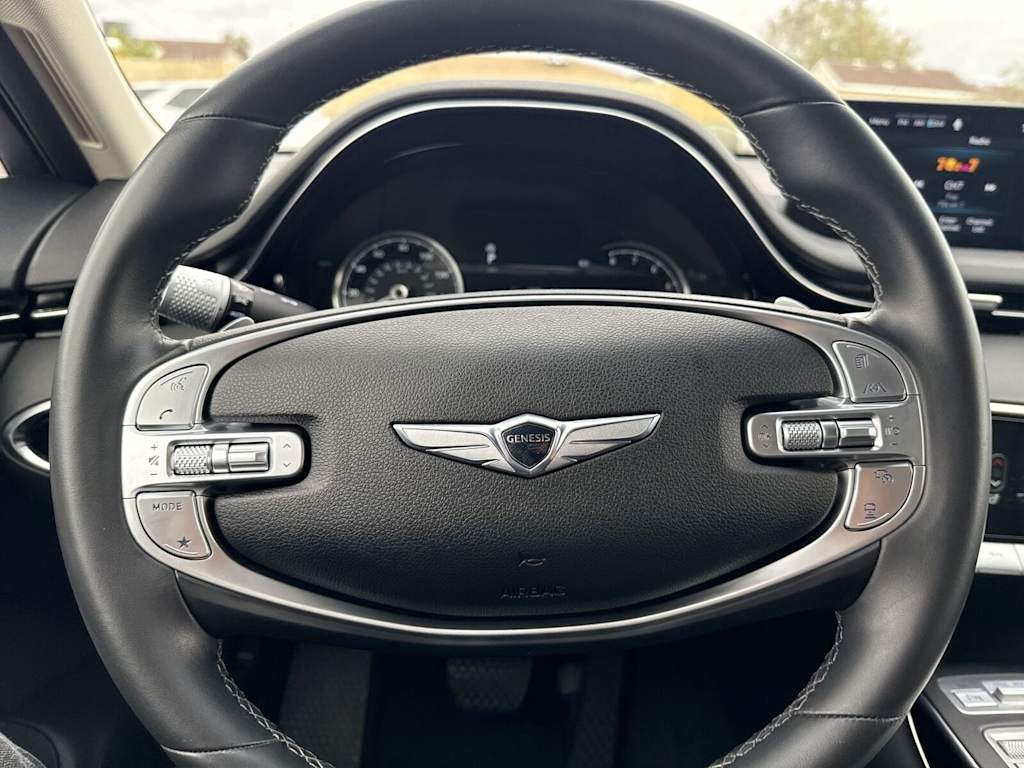 Thumbnail: 2025 Genesis GV70 - 10
