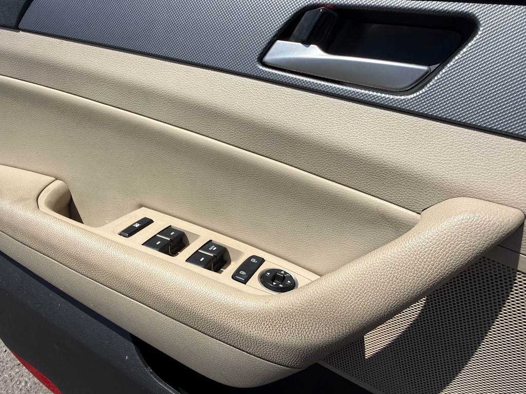 Thumbnail: 2018 Hyundai Sonata - 6