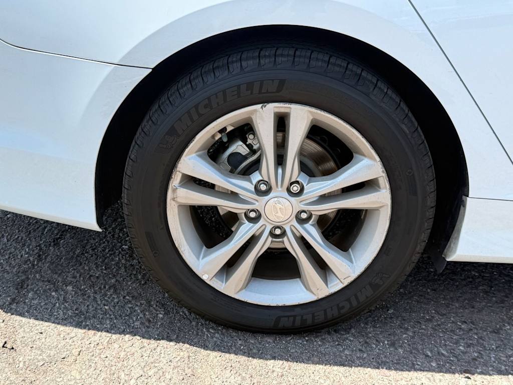 Thumbnail: 2018 Hyundai Sonata - 7