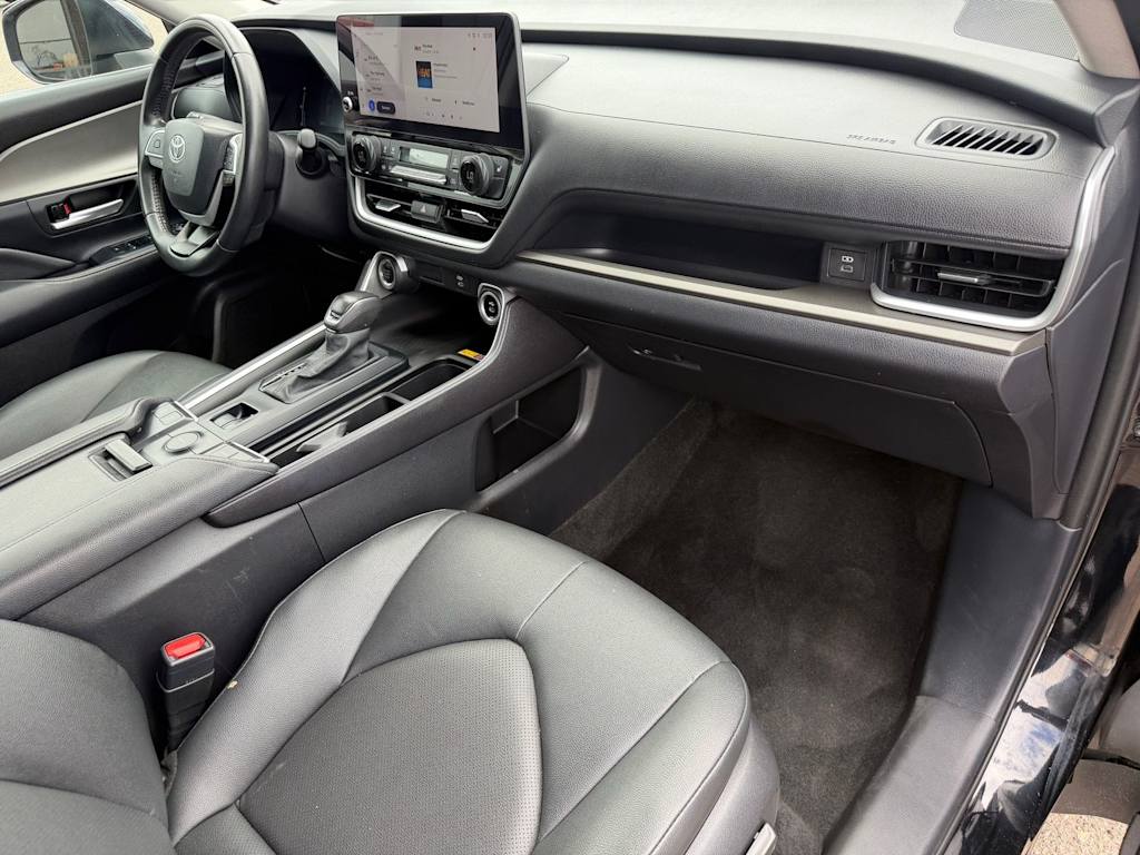Thumbnail: 2025 Toyota Grand Highlander - 2