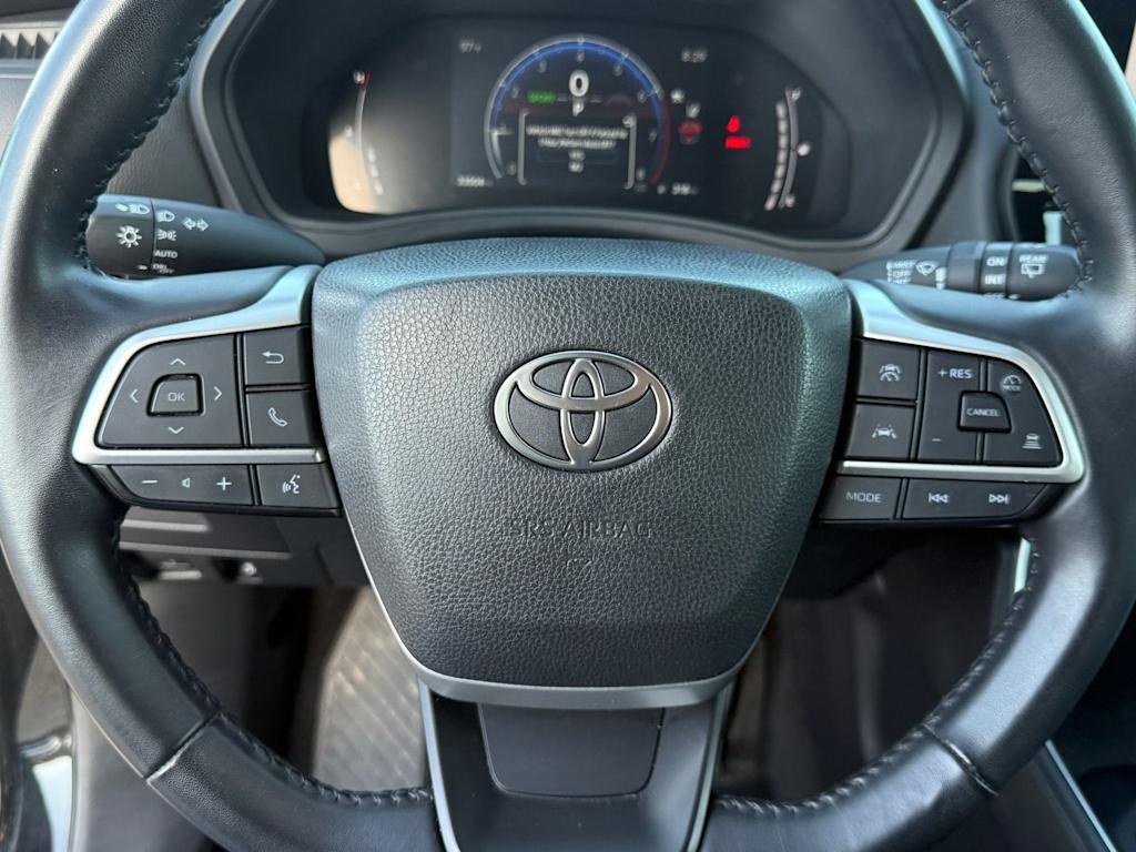 Thumbnail: 2025 Toyota Grand Highlander - 21