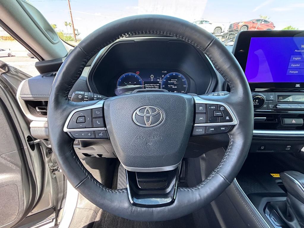 Thumbnail: 2024 Toyota Grand Highlander - 8