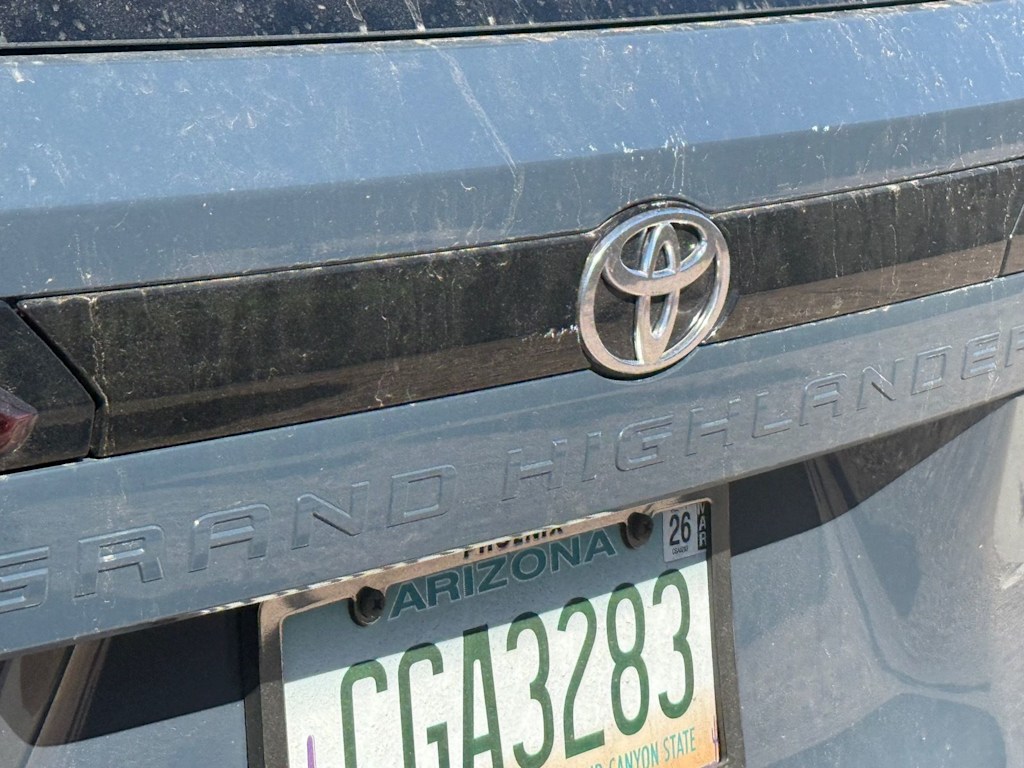 Thumbnail: 2025 Toyota Grand Highlander - 14