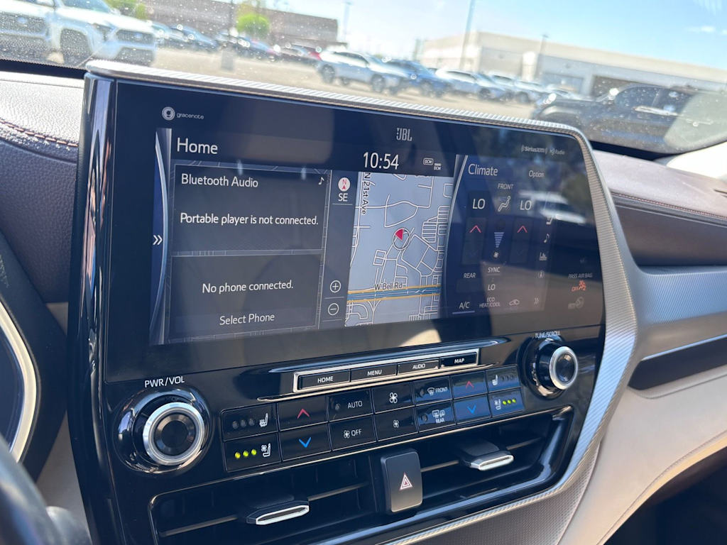 Thumbnail: 2020 Toyota Highlander - 9
