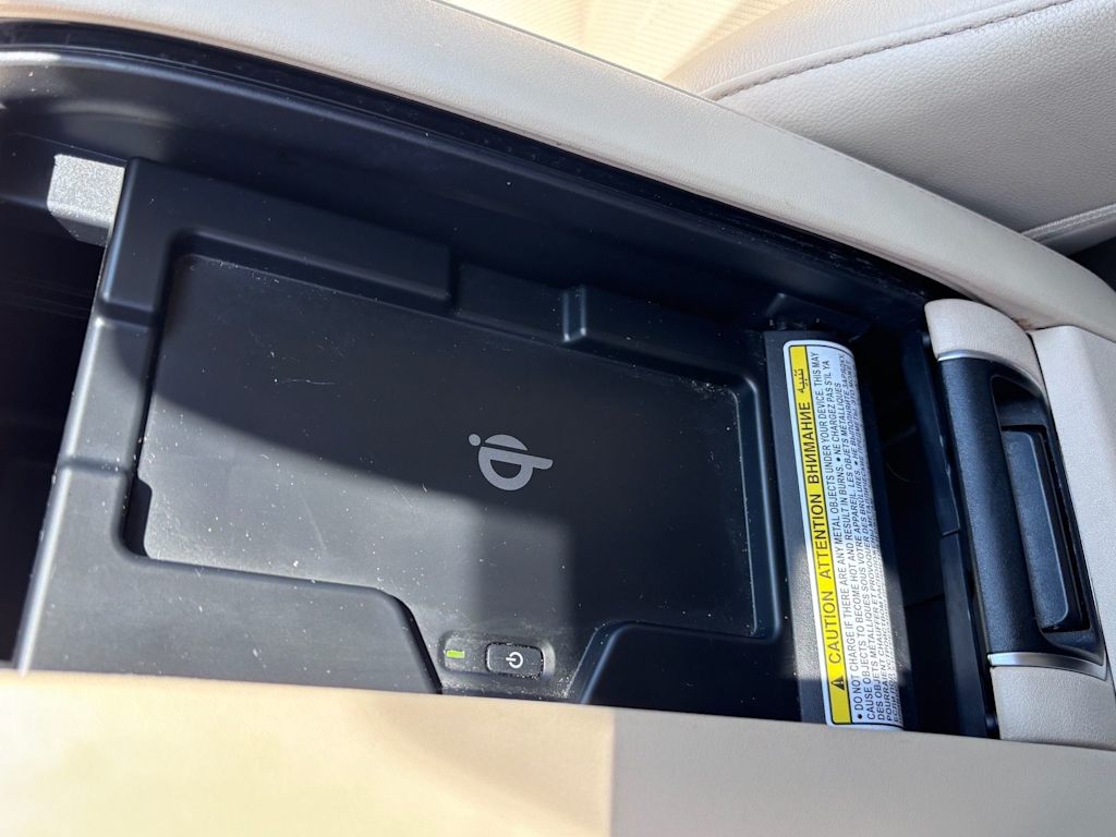 Thumbnail: 2020 Toyota Highlander - 25