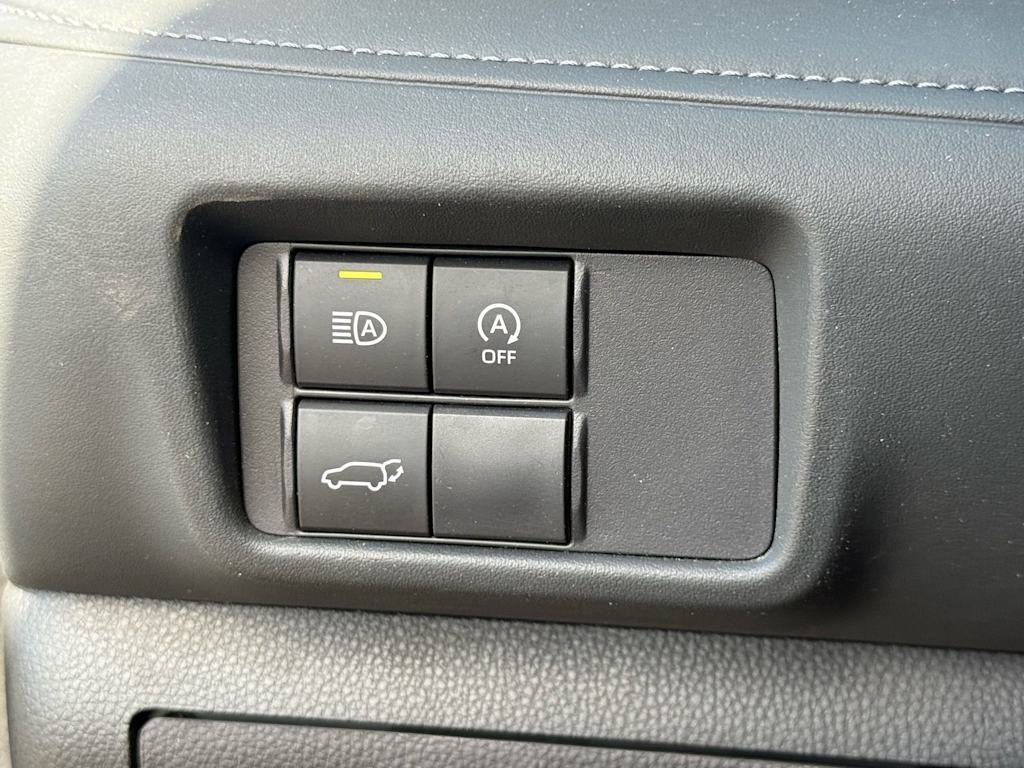 Thumbnail: 2025 Toyota Highlander - 20