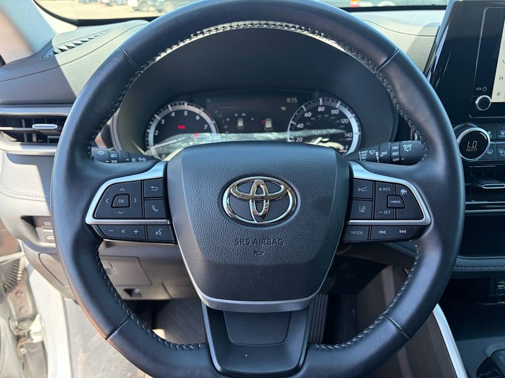 Thumbnail: 2025 Toyota Highlander - 7
