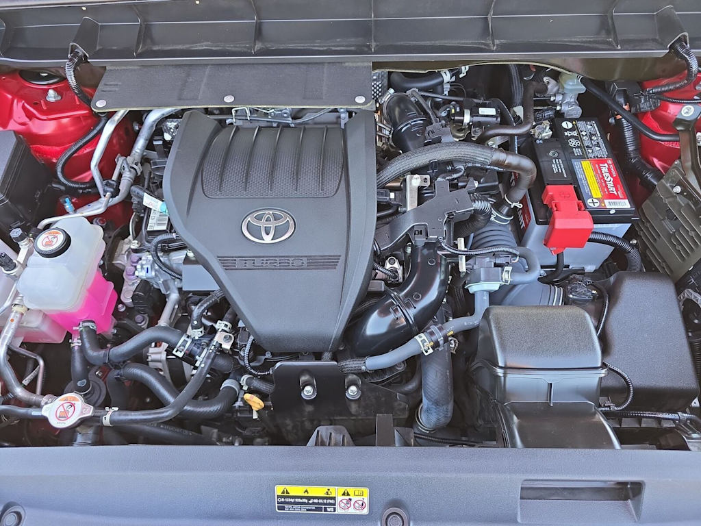 Thumbnail: 2023 Toyota Highlander - 9