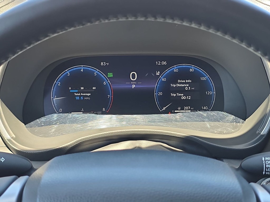 Thumbnail: 2023 Toyota Highlander - 17