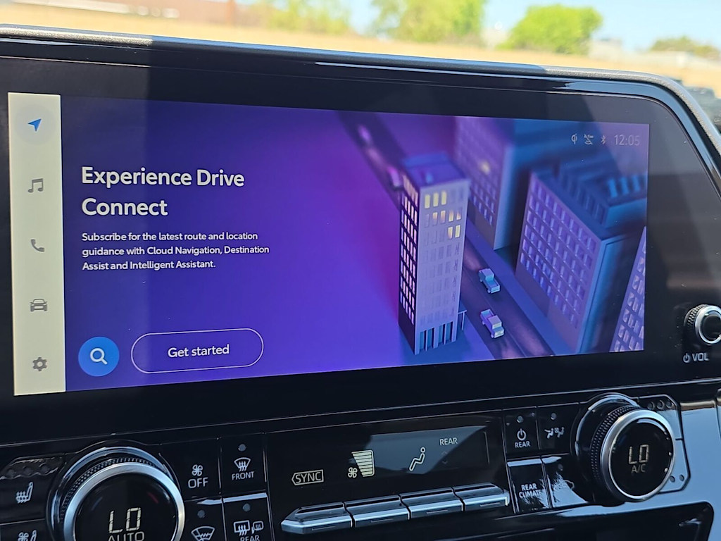 Thumbnail: 2023 Toyota Highlander - 28