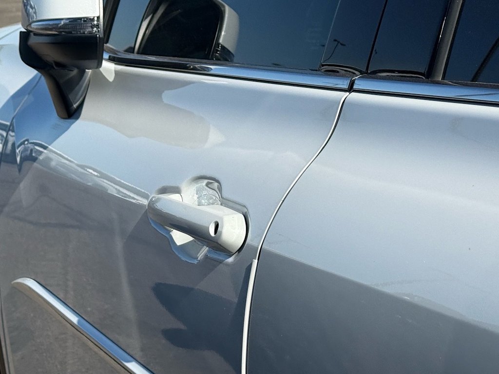 Thumbnail: 2024 Toyota Highlander - 16