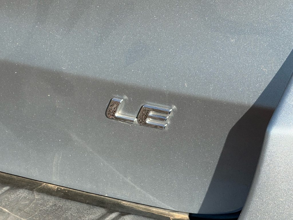 Thumbnail: 2017 Toyota Sienna - 18