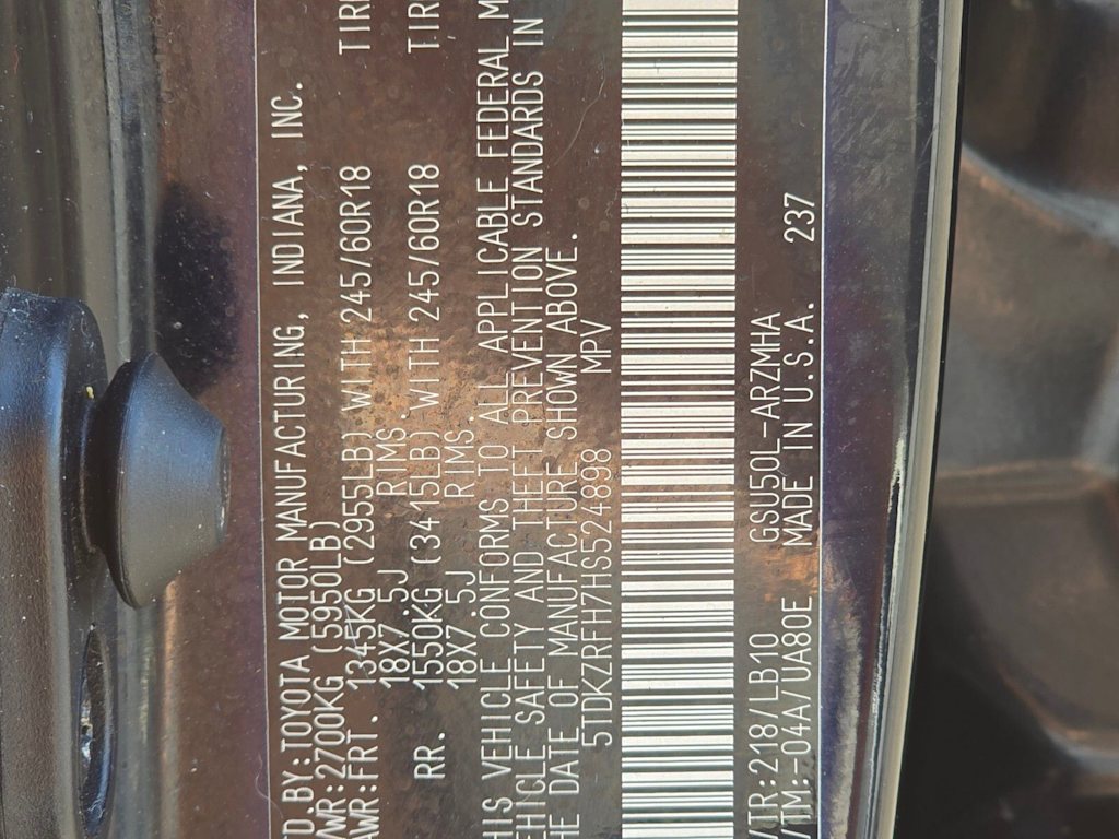 Thumbnail: 2017 Toyota Highlander - 14