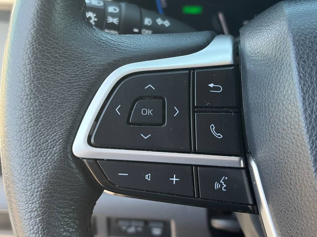 Thumbnail: 2024 Toyota Sienna - 15